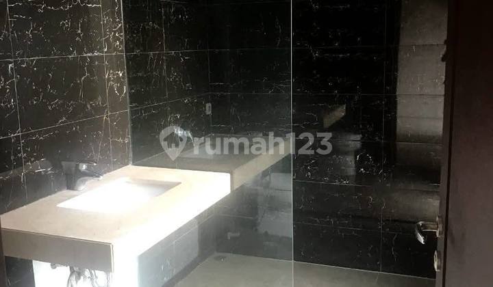 For Rent: Graha Natura House, West Surabaya