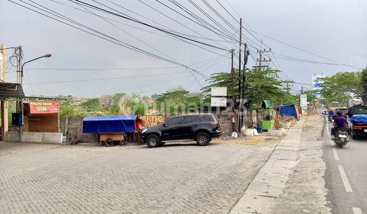 For Sale 2-Story Shop House in Kbd Driyorejo Gresik 2