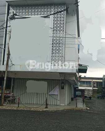 Well Maintained, suitable for offices, beauty businesses, etc. Shop House for Rent at RUKO WONOKITRI INDAH - Surabaya