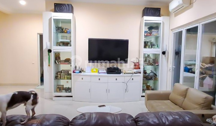 DIJUAL RUMAH di Emerald PHG, Gading Serpong 2