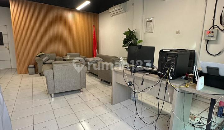 For Rent: Ready-to-Occupy Shop House in Strategic Bendungan Hilir Area, Jakarta 2