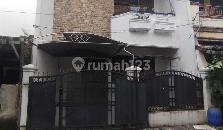 Dijual Rumah Cantik, Kokoh di Lokasi Strategis Duren Sawit Jakarta Timur Dijual Rumah Cantik, Kokoh di Lokasi Strategis Duren Sawit Jakarta Timur