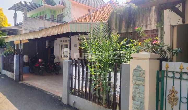 Dijual Rumah di Perumahan Balaipustaka Rawamangun 2