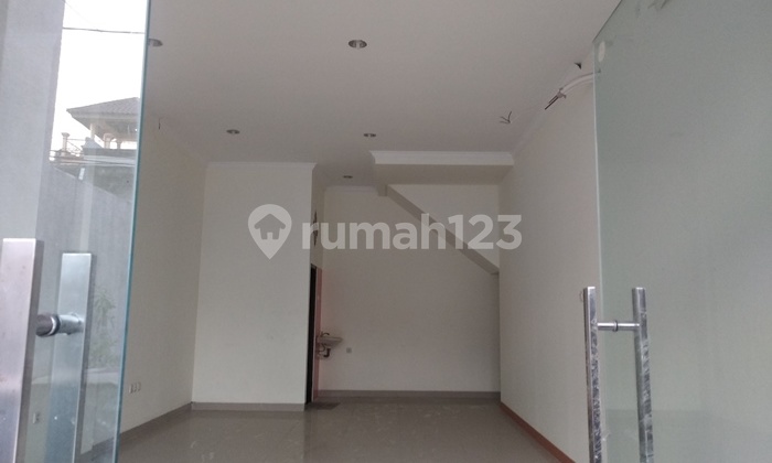 For Sale: Strategic Location Shop House in Matraman, East Jakarta 2
