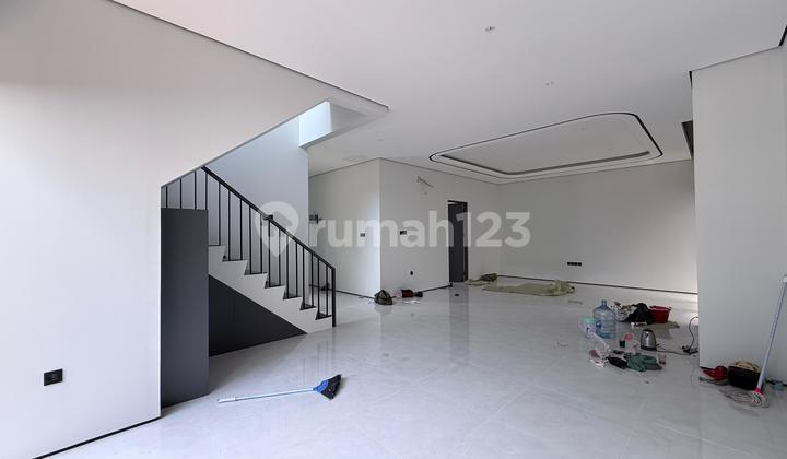 Rumah Hook Brand New Unfurnished The Eminent BSD City