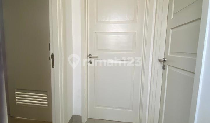 Nice 2-Story House 6x12 at Karelia Village, Gading Serpong 2