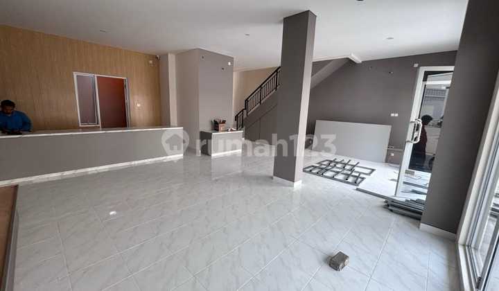 Twin Shop House 2 4.5x12 Viena Gading Serpong