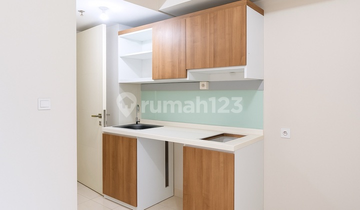 Free Kitchen Set @ Apartment Springlake Summarecon Bekasi