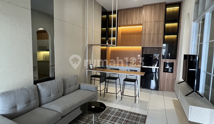 Rumah Exclusive Cantik Di Cluster Dekat Tol. 2 Kamar. Free Dp