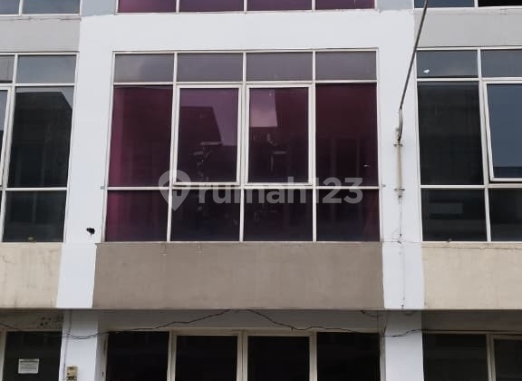 Dijual Ruko Komersial 3 Lantai - Royal Crown Palace