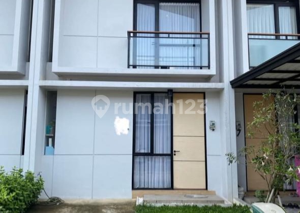 For Sale 2-Story Move-In Ready House In Cendana Cove, Karawaci For Sale 2-Story Move-In Ready House In Cendana Cove, Karawaci