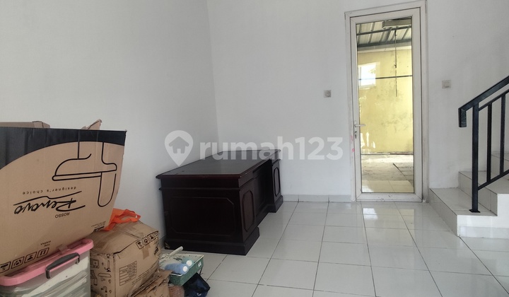 Disewakan Rumah di Modernland 2