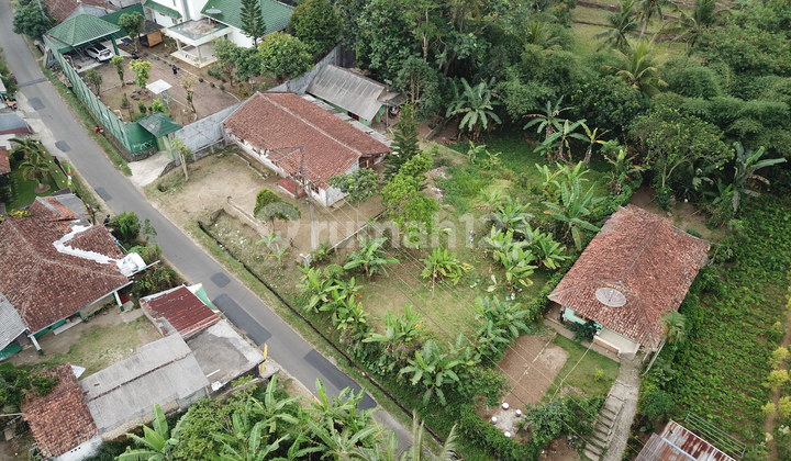 QUICK SALE HOUSE AND BUILDING IN CICURUG SUKABUMI NEAR BANGBAYANG TOLL GATE QUICK SALE HOUSE AND BUILDING IN CICURUG SUKABUMI NEAR BANGBAYANG TOLL GATE