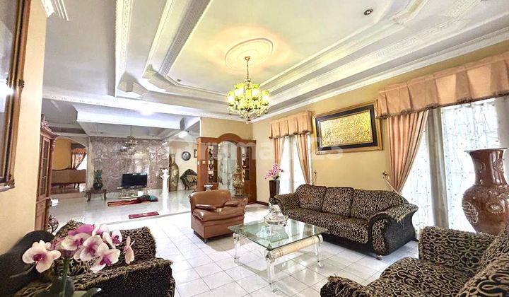 House in the center of Pekanbaru city House in the center of Pekanbaru city