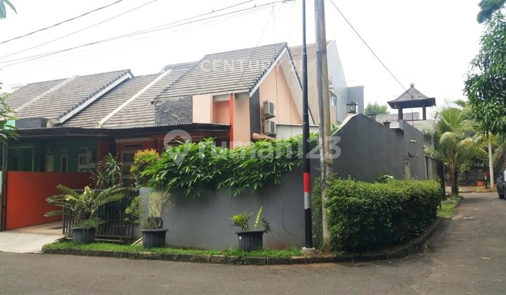 Rumah Hook Di Serpong Park  2168                  2
