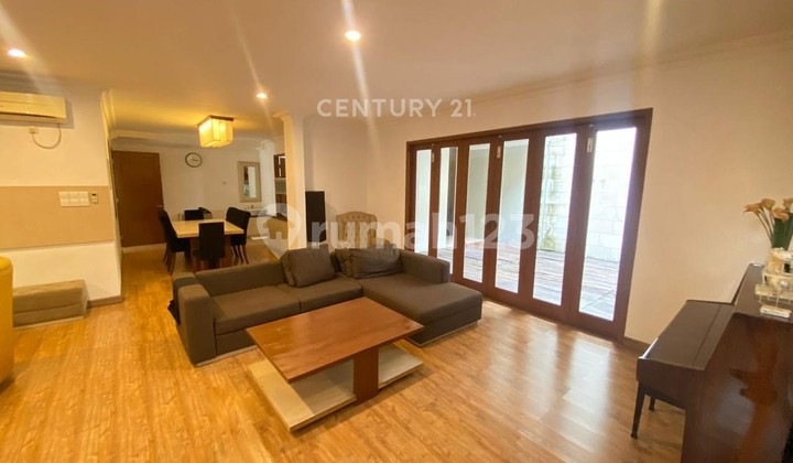 Nice 2-Story House in Puri Bintaro Sector 9 8918