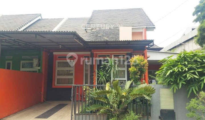 Rumah Hook Di Serpong Park  2168                 