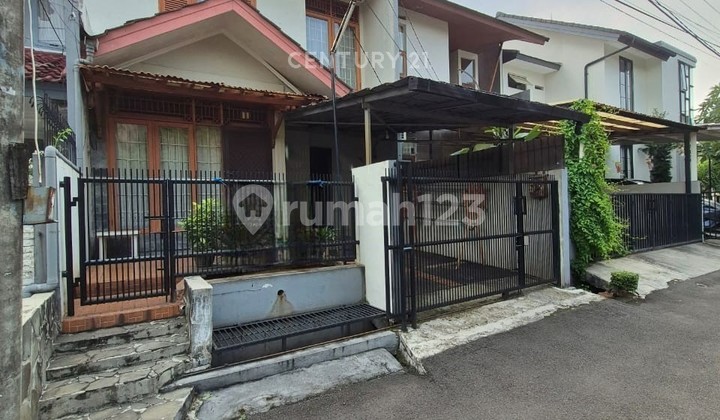 Rumah Bangunan Lama Lokasi Bintaro Sektor 2 9373