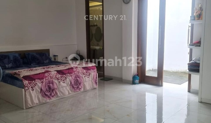 Rumah Mewah Kawasan Elit Dengan Kolam Renang Di BSD Serpong  8002 2