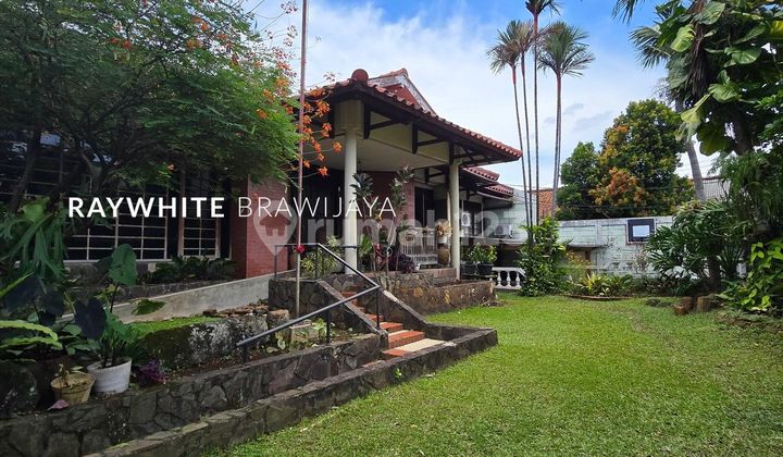 Rumah Luas Lingkungan Tenang Lokasi Strategis Area Bintaro