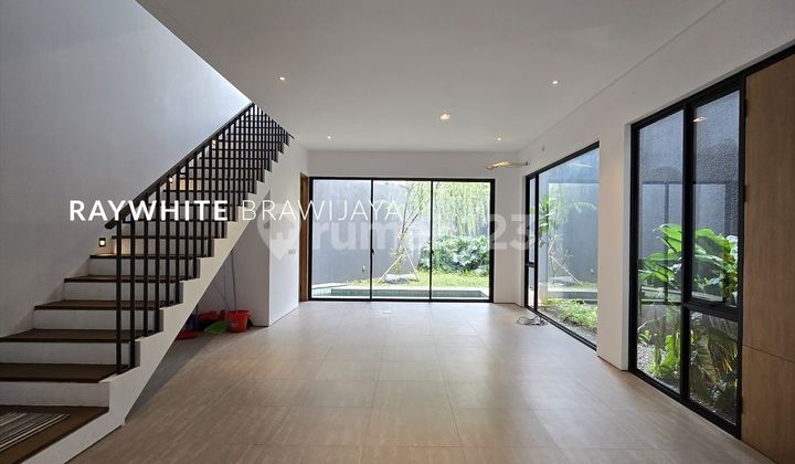 Brand New Townhouse Modern Area Arco Kemang  2