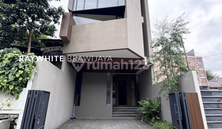 Brand New House Modern Strategic Location Kemang Arco Area