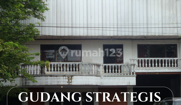 Gudang Luas dengan Kantor Jl Magelang - Akses Truck