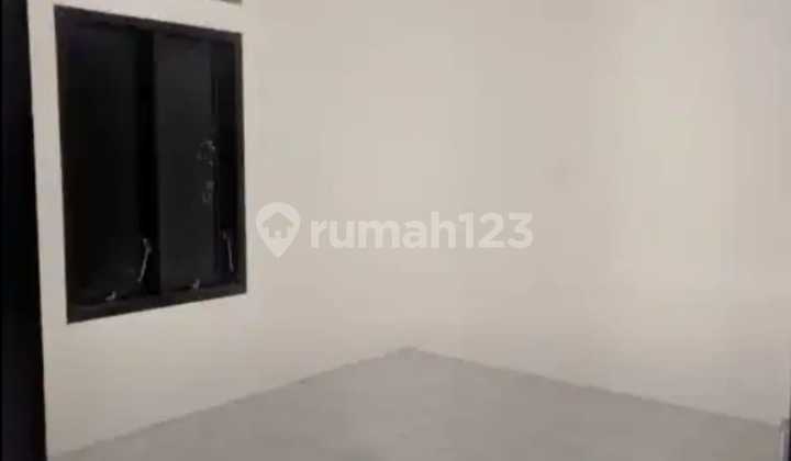 For Quick Sale: 2-Story Move-in Ready House in Kopo Permai Bandung, Comfortable Living and Strategic Location 2