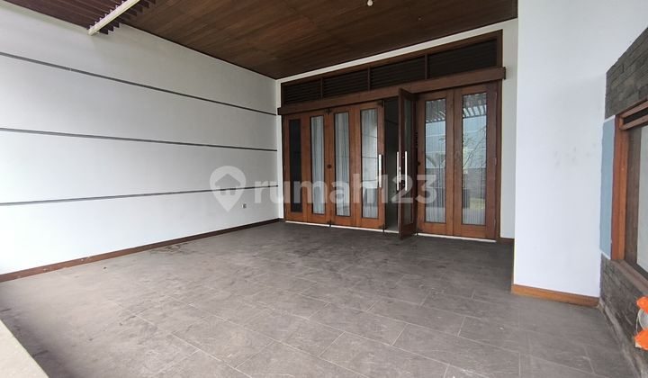 FOR RENT: 2-STORY HOUSE IN BATUNUNGGAL INDAH, BANDUNG, SERENE AND COMFORTABLE LIVING, READY TO OCCUPY, STRATEGIC LOCATION
