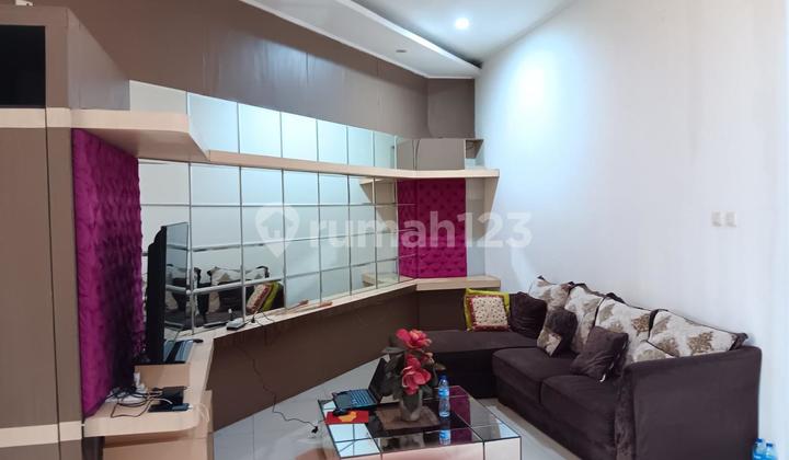 For Rent 2-Storey Minimalist House Ready to Occupy Location in Sutami Bandung For Rent 2-Storey Minimalist House Ready to Occupy Location in Sutami Bandung