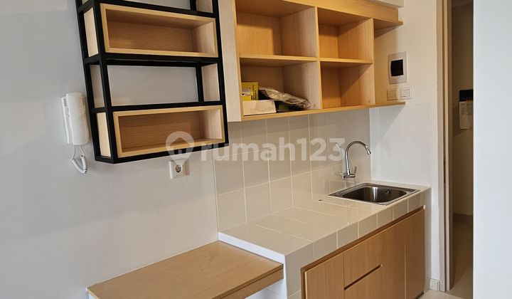 Disewakan Studio Apartemen Tokyo Riverside di Pik 2 Furnished Termurah