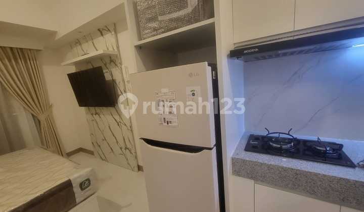 Disewakan Studio Tanpa Tulang di Apartemen Tokyo Riverside Pik 2 Full Furnish Siap Huni 2