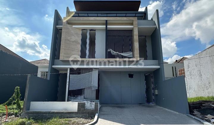 Rumah Baru Gress Kontraktor 3 Lantai Crystal Golf Citraland