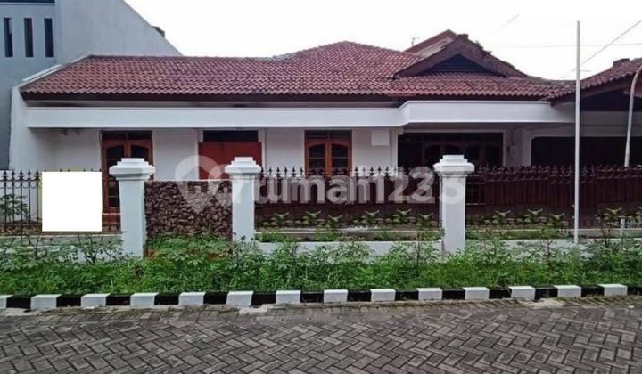 Rumah Siap Huni Semolowaru Tengah Surabaya Rumah Siap Huni Semolowaru Tengah Surabaya