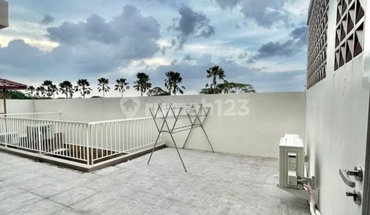 Rumah Imperial Golf Pakuwo Indah - Modern Minimalis 2