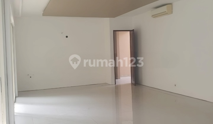 Dijual Rumah 2 Lantai Dekat G-Walk Surabaya Barat 2