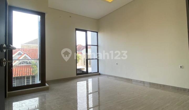 Rumah Baru Citraland Utama Minimalis Modern Dekat G-walk 2