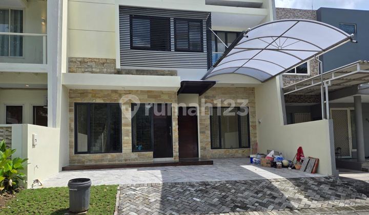 Rumah Citraland Utama 