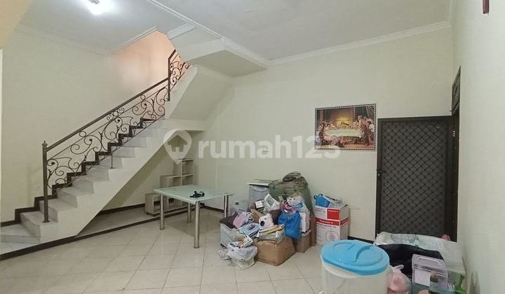 Rumah Lokasi Strategis Dekat Tol 2