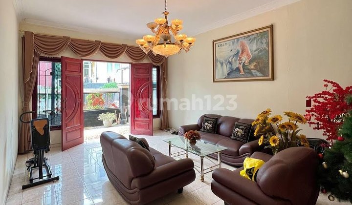 Rumah Darmo Hill Surabaya Barat Rumah Darmo Hill Surabaya Barat