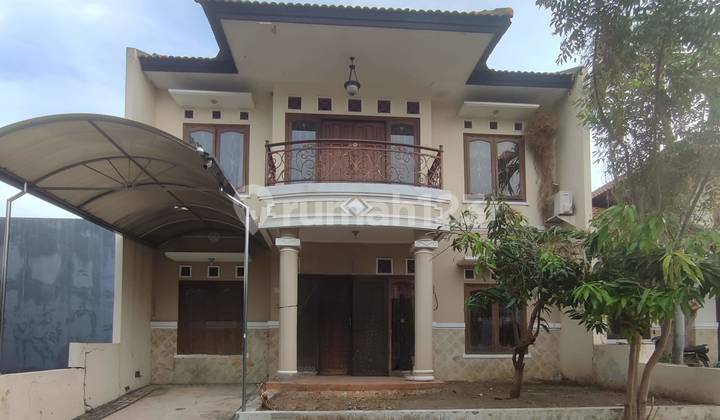 Rumah Villa Taman Telaga Citraland Utama