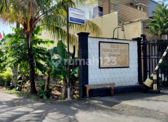 Rumah 2 Lantai+ Toko Strategis Di Monang Maning Murah