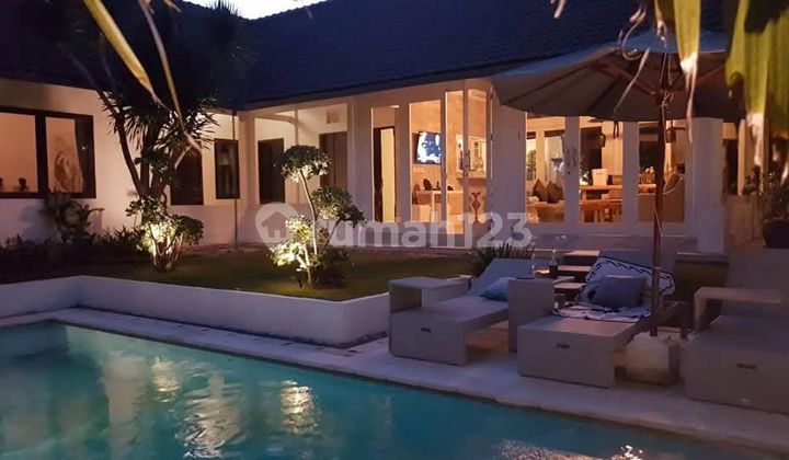 Villa Langka 575 M2 Di Umalas Kerobokan Dijual Villa Langka 575 M2 Di Umalas Kerobokan Dijual