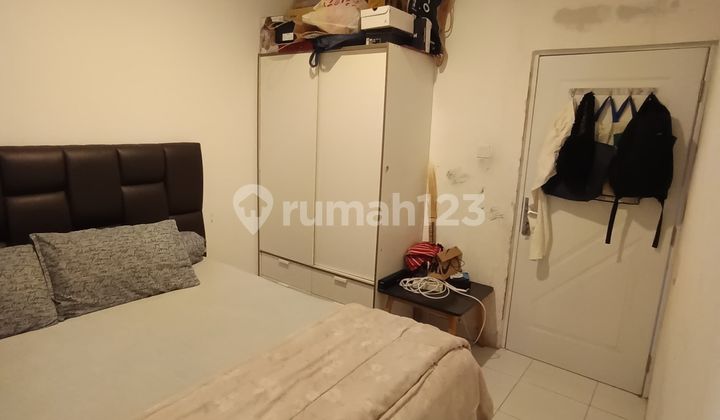 OWNER TRANSFERRED. MUST SELL THIS MONTH!! House in Modernland 2