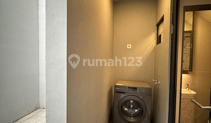 SEGERA STOCK TERBATAS. DP START 0% RUMAH DENGAN 3 LANTAI