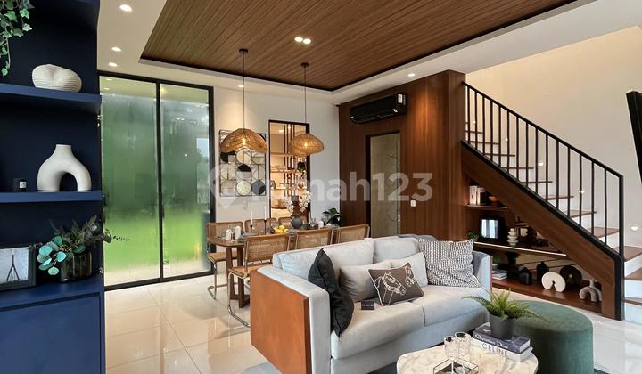 SELANGKAH KE TOL HANYA 1M-AN! Hunian 2 Lantai di BSD SELANGKAH KE TOL HANYA 1M-AN! Hunian 2 Lantai di BSD