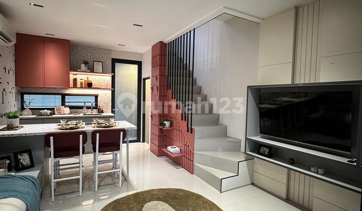 Hunian Compact Nyaman 3 Lantai Selangkah Ke Stasiun Mepet BSD