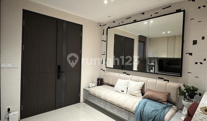 SEGERA STOCK TERBATAS. DP START 0% RUMAH DENGAN 3 LANTAI SEGERA STOCK TERBATAS. DP START 0% RUMAH DENGAN 3 LANTAI