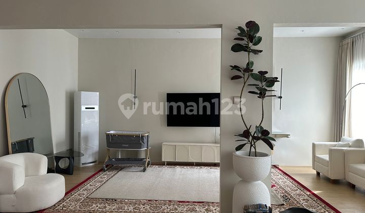 FULLY FURNISHED! Grand Pasadena Village Classic Corner Unit Facing South 2