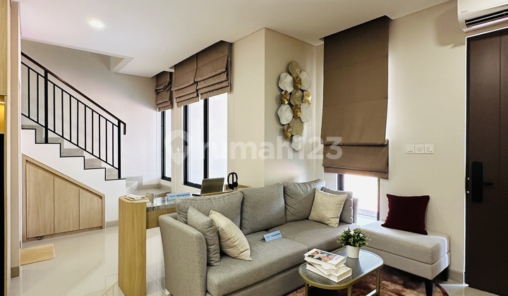 Rumah Lebar 6 3 Kamar Tidur Dekat Area Komersial Ramai di Gs